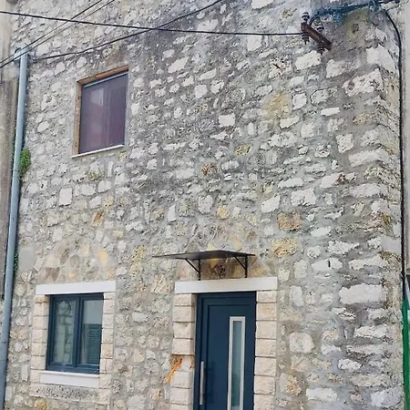 別荘 Kuca Za Odmor Svelena *